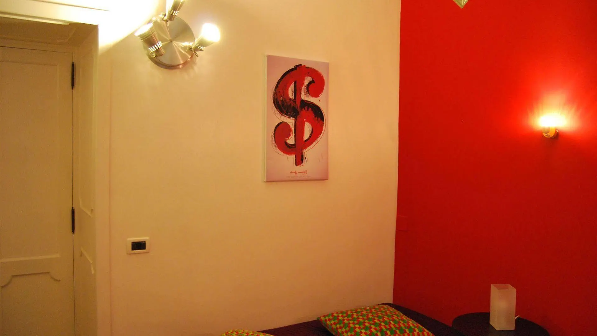 Core De Roma Suites Bed & Breakfast
