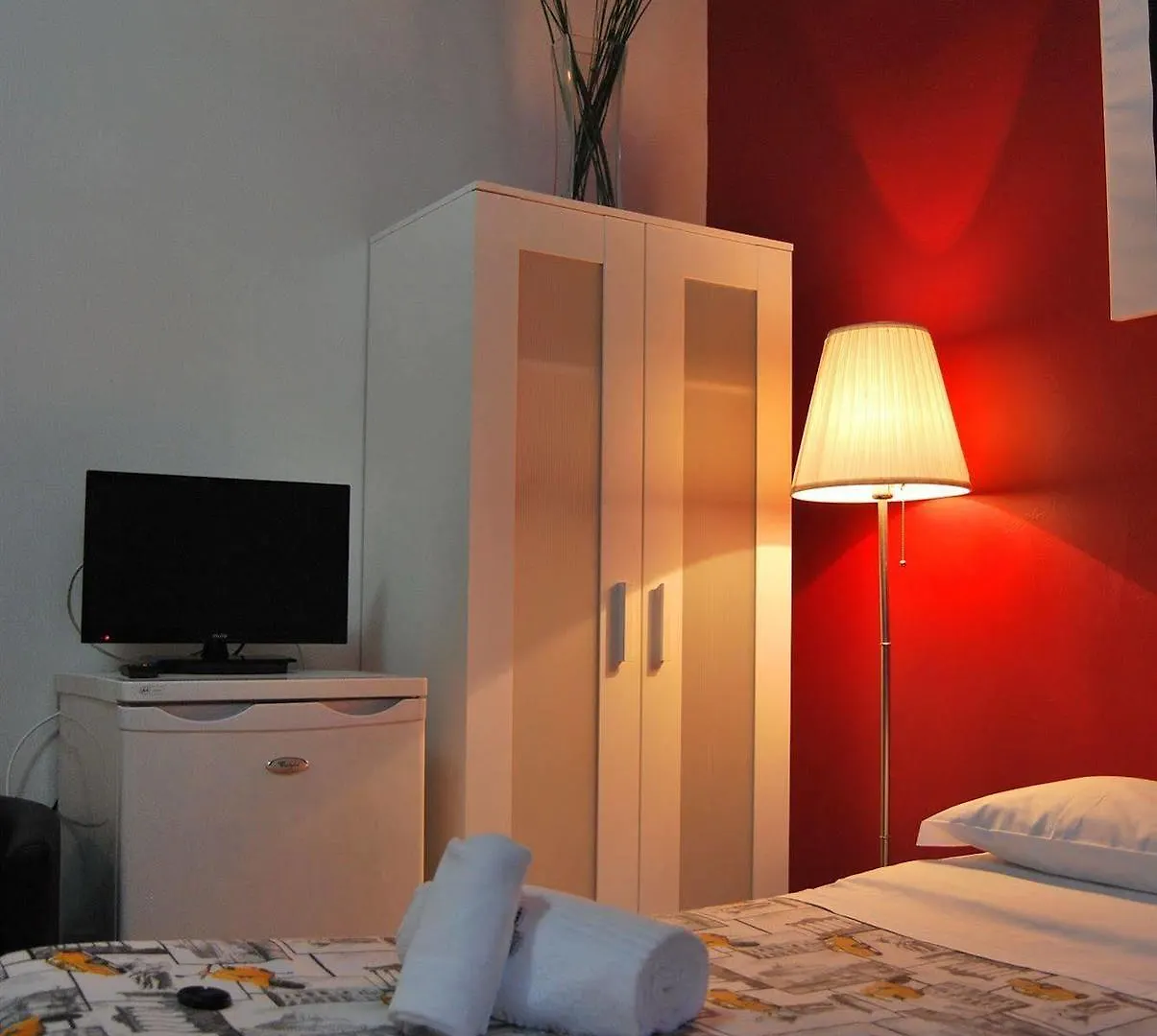 Alojamento de Acomodação e Pequeno-almoço Core De Roma Suites